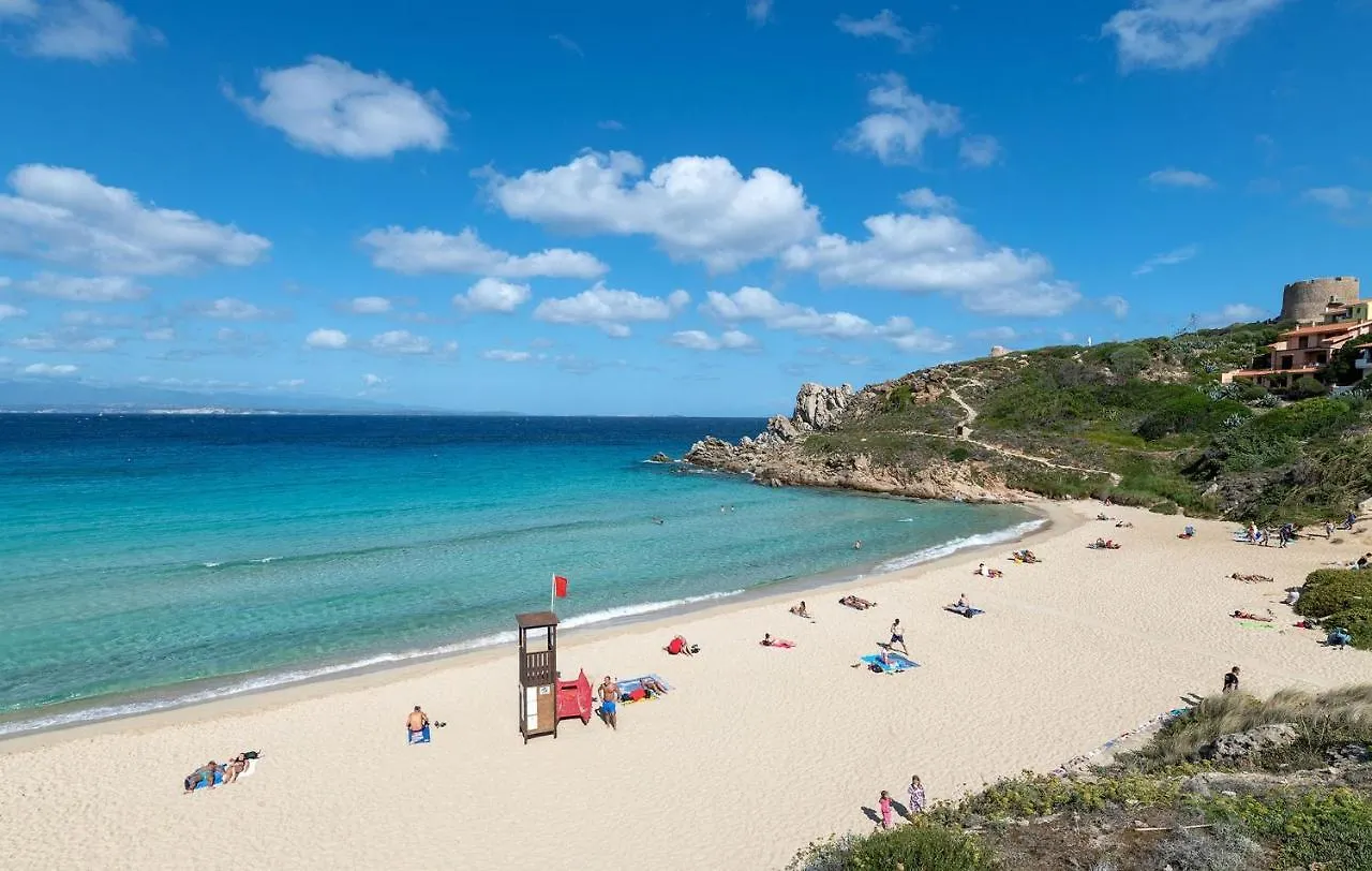 Apartment Glorious Residence Le Pavoncelle One Bedroom Sleeps Four Child Num1453 Santa Teresa Gallura