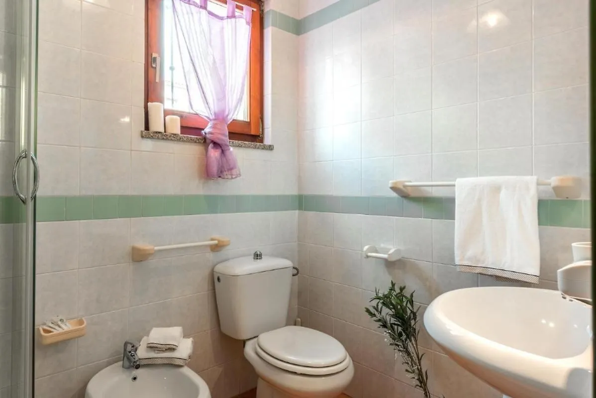 Lägenhet Glorious Residence Le Pavoncelle One Bedroom Sleeps Four Child Num1453 Santa Teresa Gallura