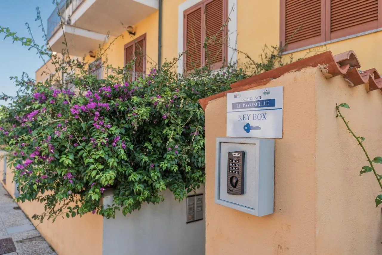 Glorious Residence Le Pavoncelle One Bedroom Sleeps Four Child Num1453 Santa Teresa Gallura Italy